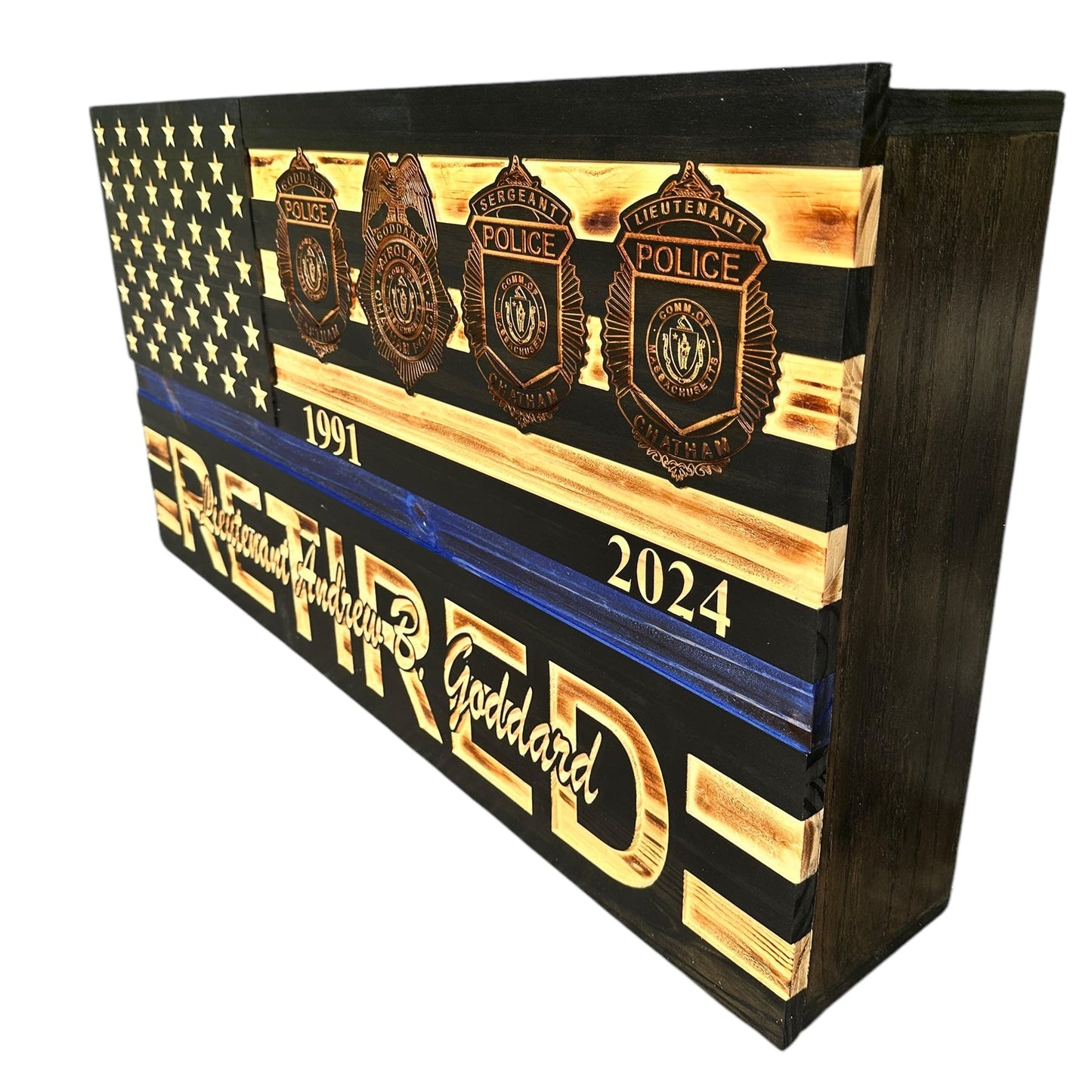 Custom Wooden Concealment American Flag with RFID Lock and Personalized Engraving